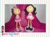 Boneca rosa e branca